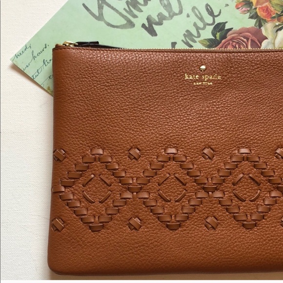 kate spade Handbags - RARE Kate Spade Gia Flynn Clutch Warm Cognac